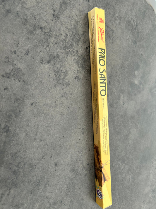 Incenso al palo santo