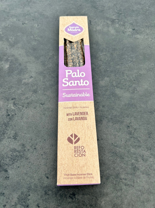 Incenso al palo santo e lavanda