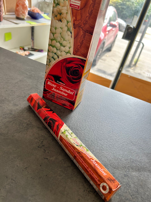 Incenso alla rosa gelsomino e sandalo